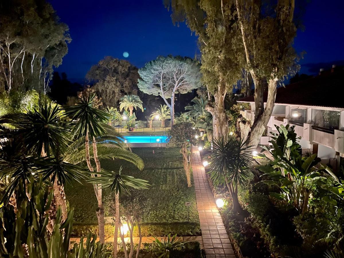 Puerto Banus Apartamento Fantastico Marbella Bagian luar foto